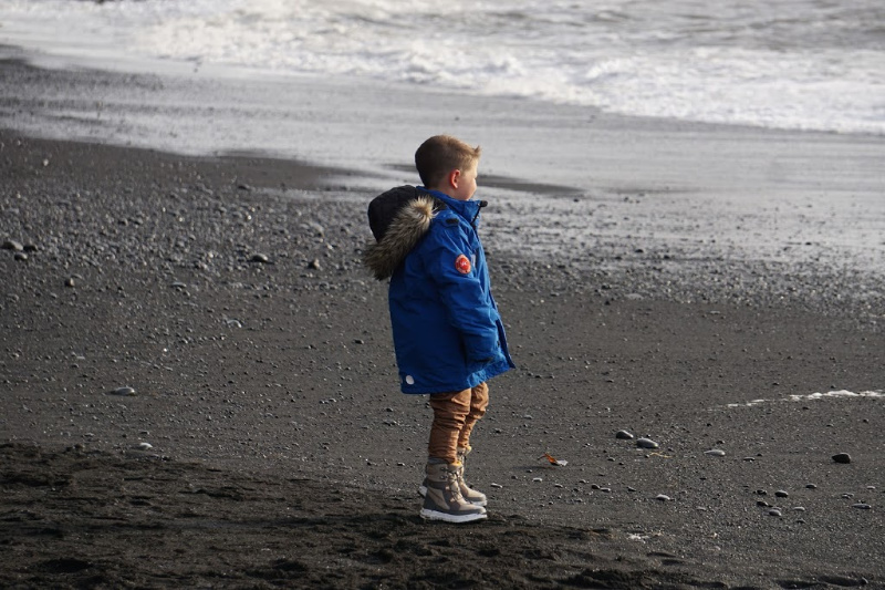 Sebby-Reynisfjara-Black-Sand-Beach