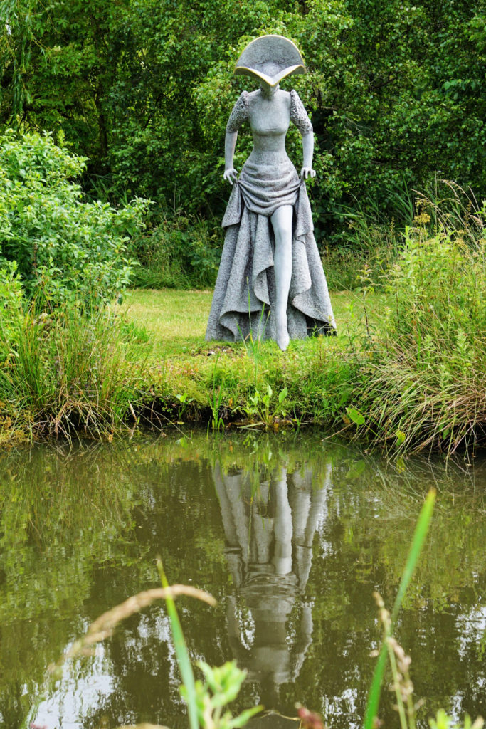 Sculpture by the Lakes
