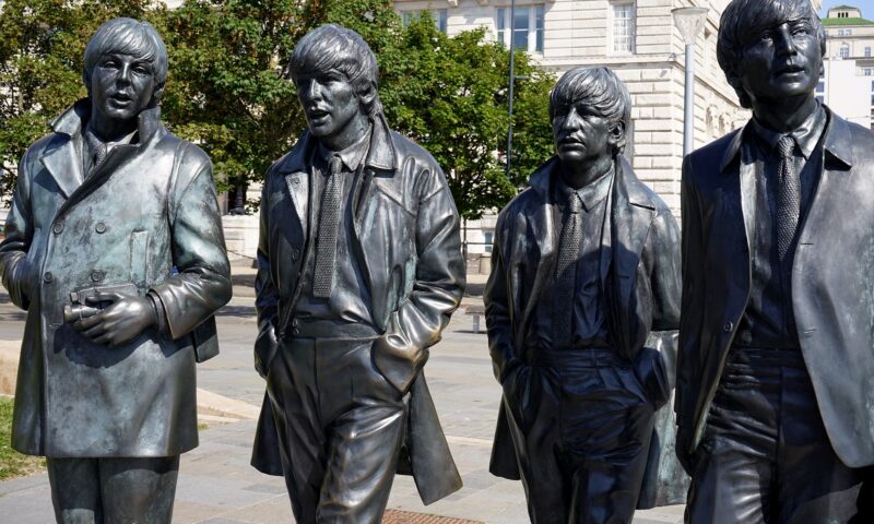 the beatles monument in liverpool